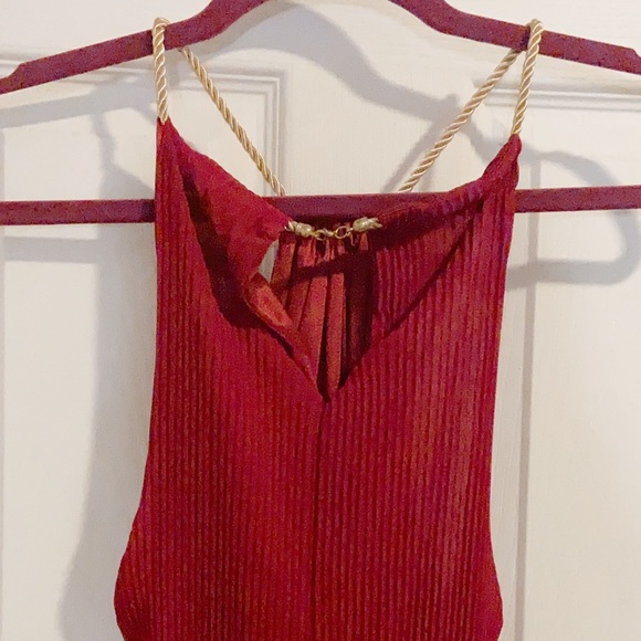 Goddess dress with gold detailing dress - Picture 3 of 4